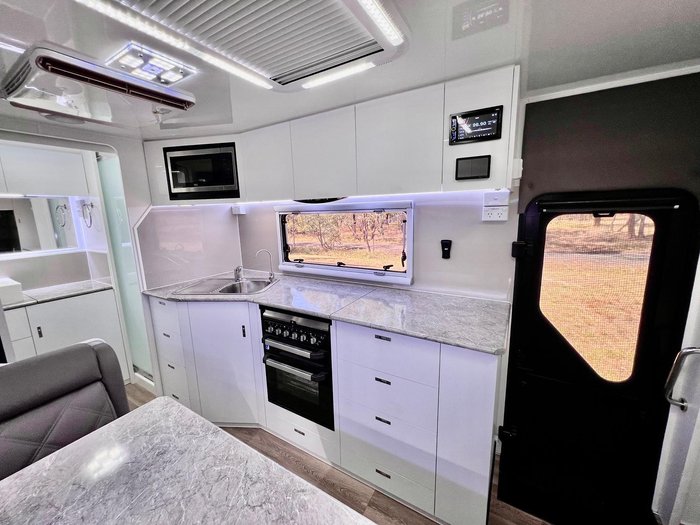 2024 Red Centre Kimberley Plus 196 TYPE A