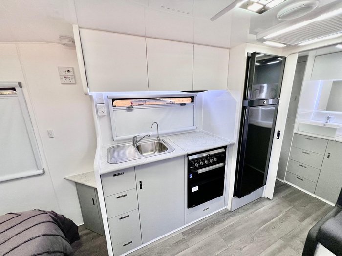 2024 Red Centre Gibb 18 TYPE A Off Road