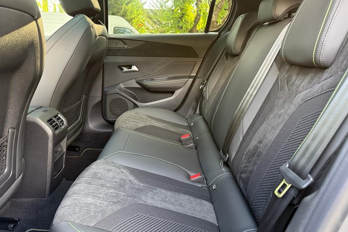 2024 Peugeot 308 GT Hybrid