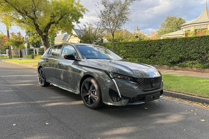2024 Peugeot 308 GT Hybrid