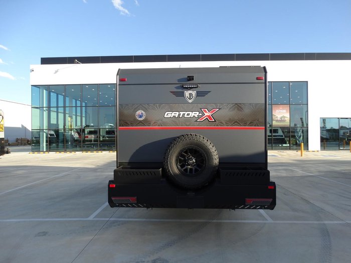 2025 JB Caravans Gator X Family Fd 18' (2 X Bunk)