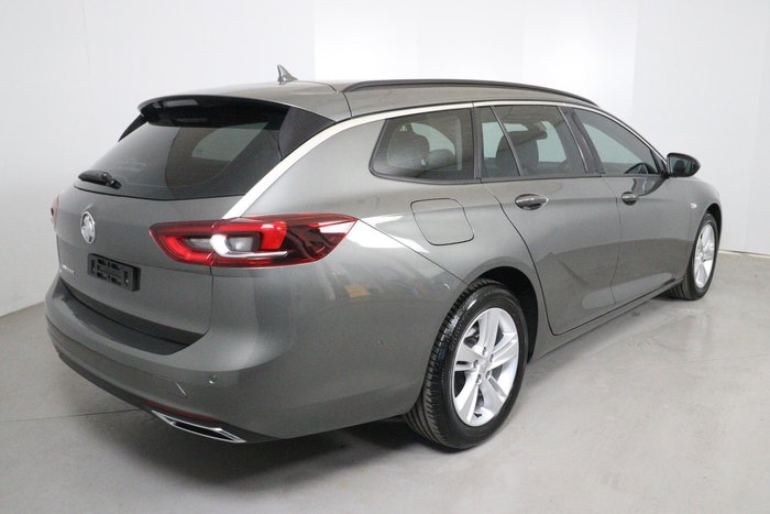 2019 Holden Commodore LT