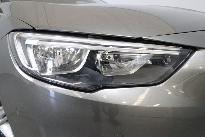 2019 Holden Commodore LT