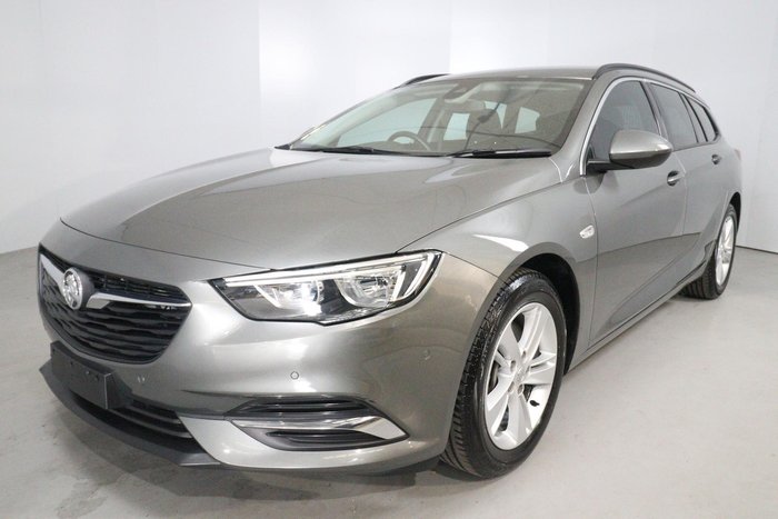 2019 Holden Commodore LT