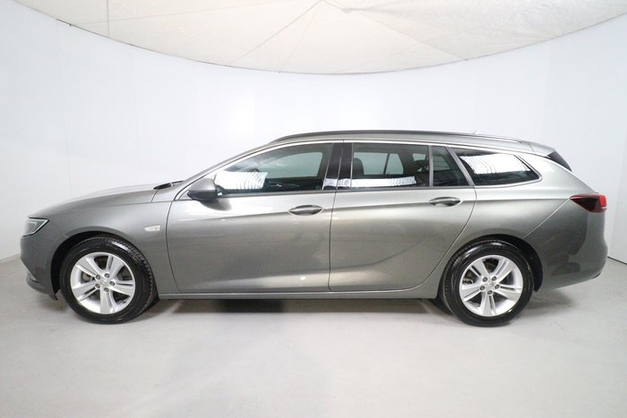 2019 Holden Commodore LT