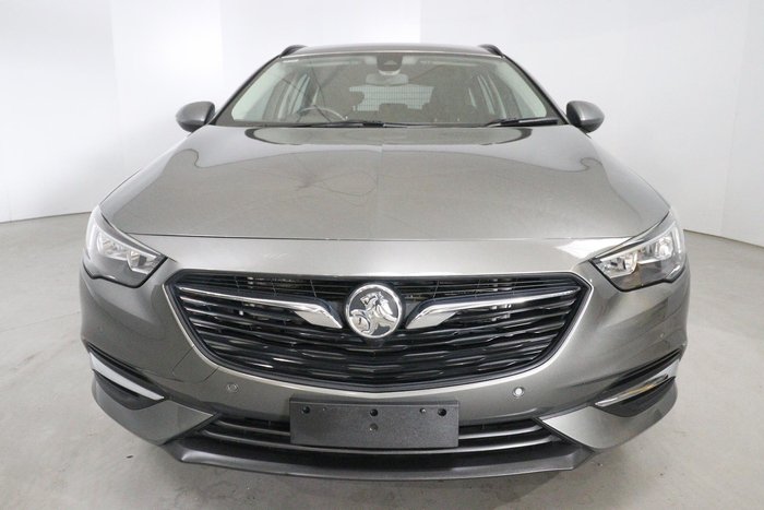 2019 Holden Commodore LT