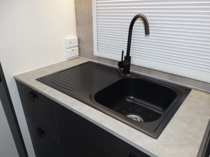 2025 New Age Caravans Road Owl Ro19be Adventurer (2 X Bunk)