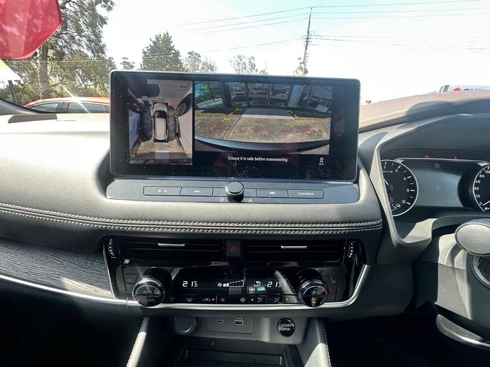 2025 Nissan X-TRAIL ST-L e-POWER