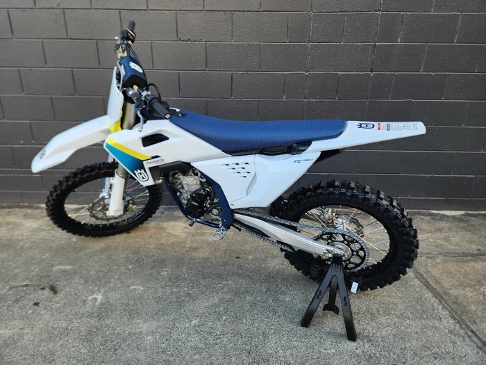 2025 HUSQVARNA 2025 HUSQVARNA 350CC FC3550 WHITE
