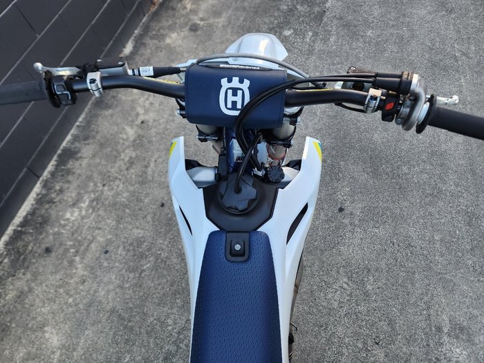 2025 HUSQVARNA 2025 HUSQVARNA 350CC FC3550 WHITE