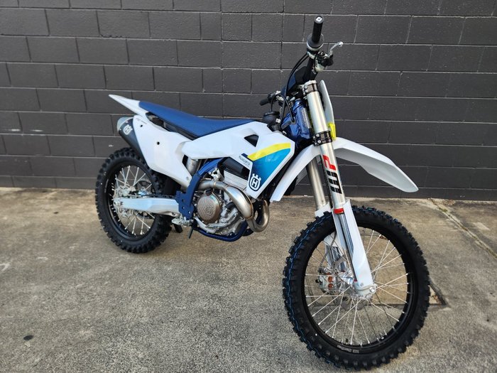 2025 HUSQVARNA 2025 HUSQVARNA 350CC FC3550 WHITE