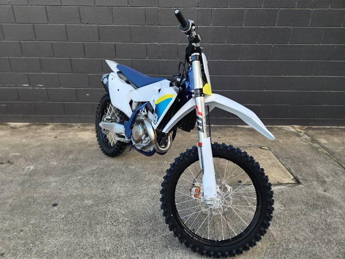 2025 HUSQVARNA 2025 HUSQVARNA 350CC FC3550 WHITE