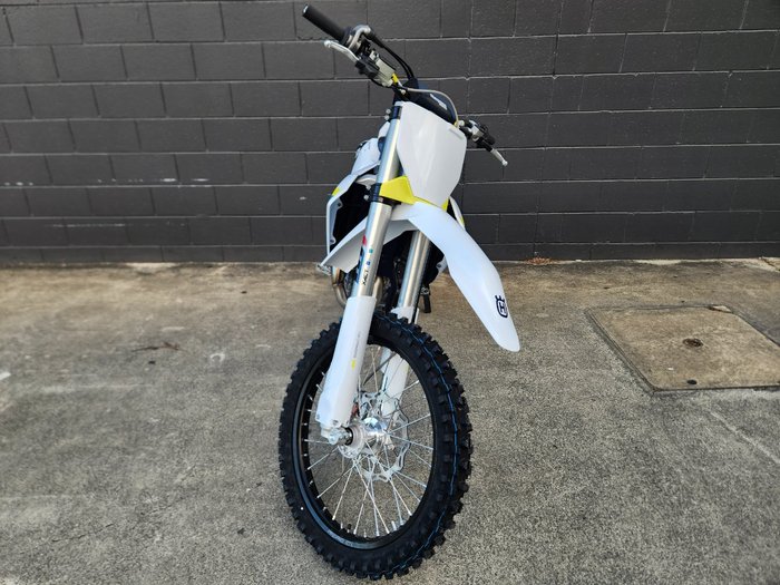 2025 HUSQVARNA 2025 HUSQVARNA 350CC FC3550 WHITE