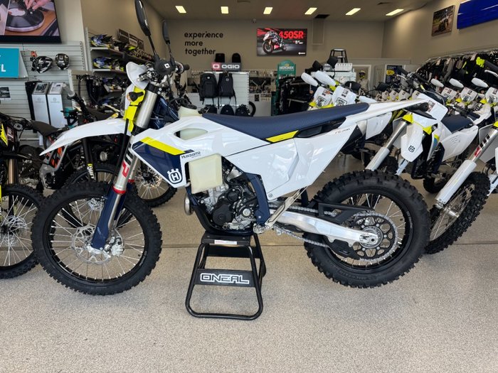 2025 HUSQVARNA FE250 WHITE