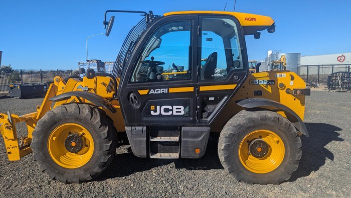 2020 JCB 532-70 Farm Special Telehandler