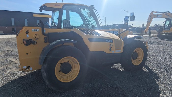 2020 JCB 532-70 Farm Special Telehandler