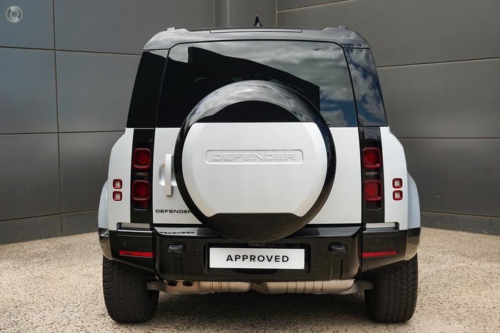 2023 Land Rover Defender 110 D300 X-Dynamic HSE