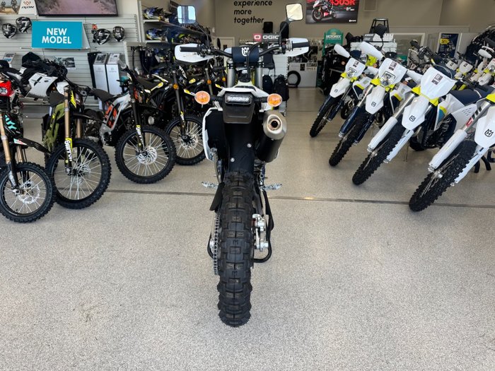 2025 HUSQVARNA FE450 WHITE