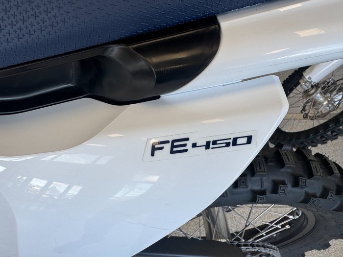 2025 HUSQVARNA FE450 WHITE