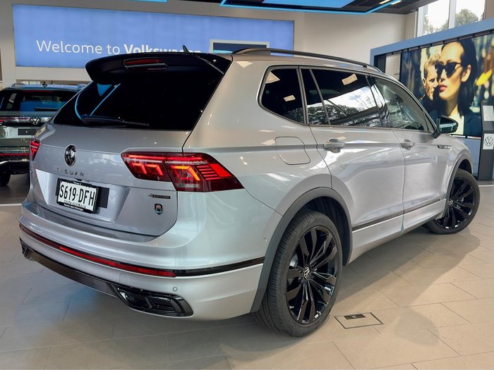 2024 Volkswagen Tiguan Wolfsburg Edition Allspace