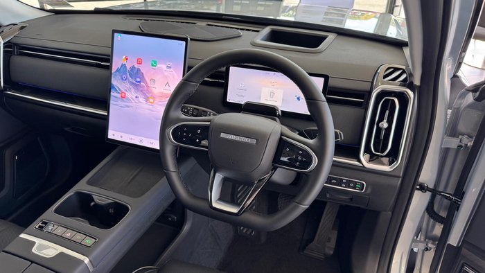 2025 Jaecoo J7 SHS Summit