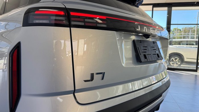 2025 Jaecoo J7 SHS Summit