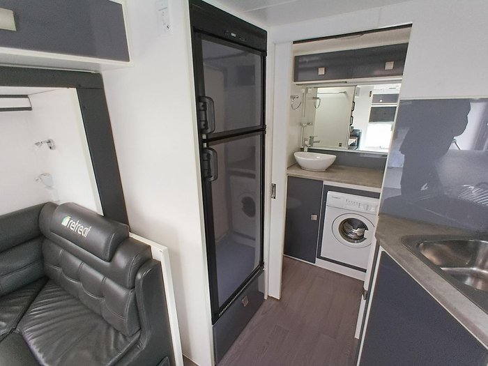 2016 Retreat Daydream 226C Slide Out