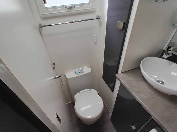 2016 Retreat Daydream 226C Slide Out