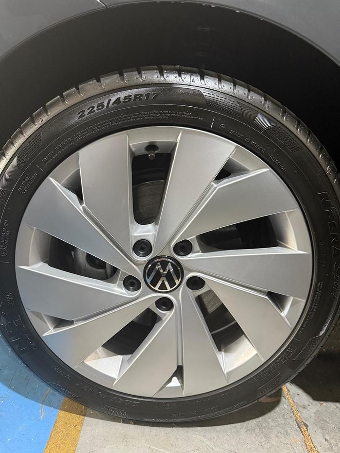 2025 Volkswagen Golf 110TSI Life