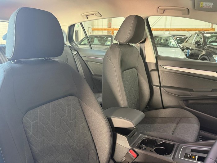 2025 Volkswagen Golf 110TSI Life