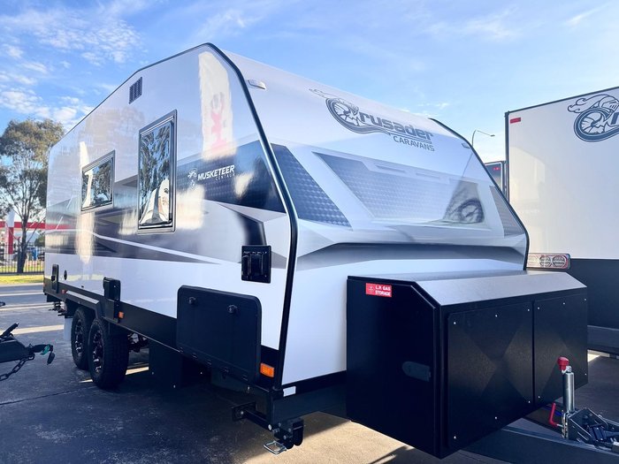 2025 Crusader My25 Musketeer Centaur 19'4Ft Semi Off-Road Couples Van