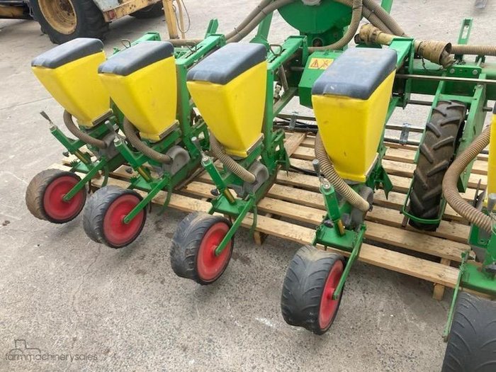 2016 Sfoggia Gamma Plus Precision Planter