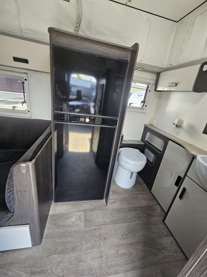 2022 Jayco Journey Ob Pop Top