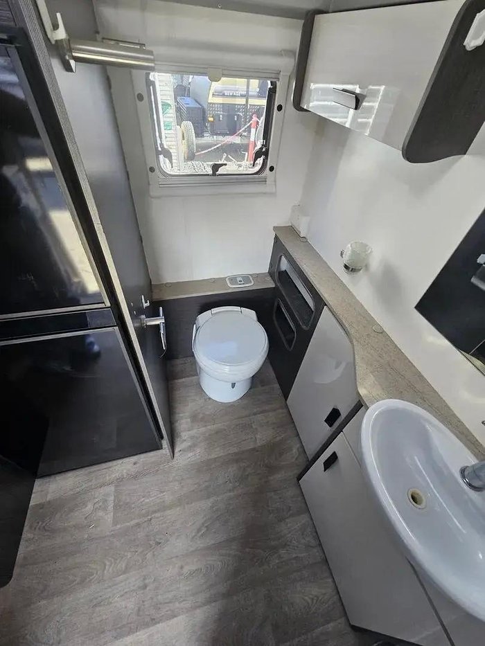 2025 Jayco 2022 Jayco Journey Ob Pop Top
