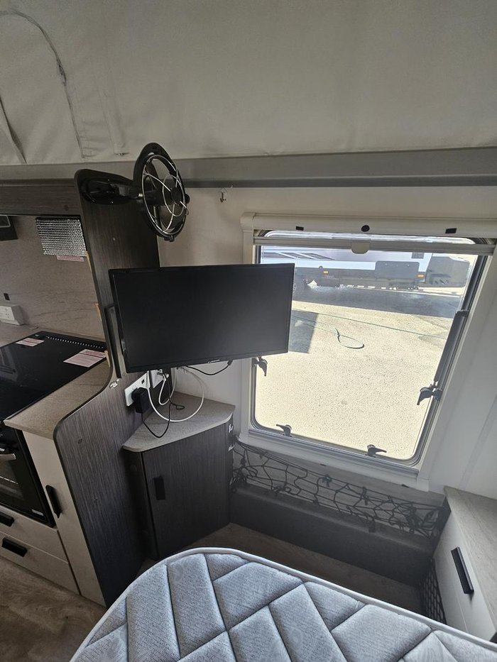 2022 Jayco Journey Ob Pop Top