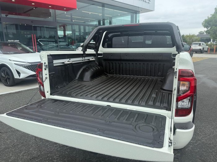 2024 Nissan Navara PRO-4X Warrior