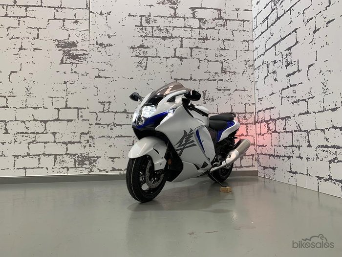 2025 Suzuki Hayabusa (GSX1300R) Hayabusa White