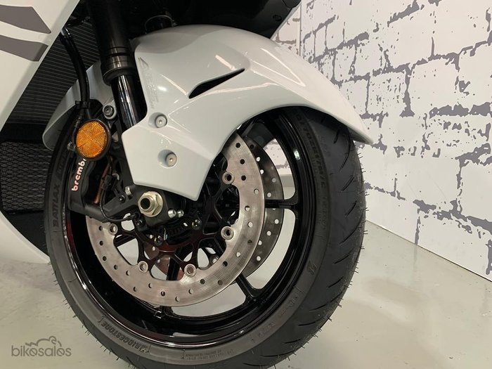 2025 Suzuki Hayabusa (GSX1300R) Hayabusa White