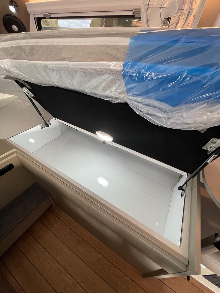 2025 Cub H14 Single Beds (Available For Immediate Delivery)