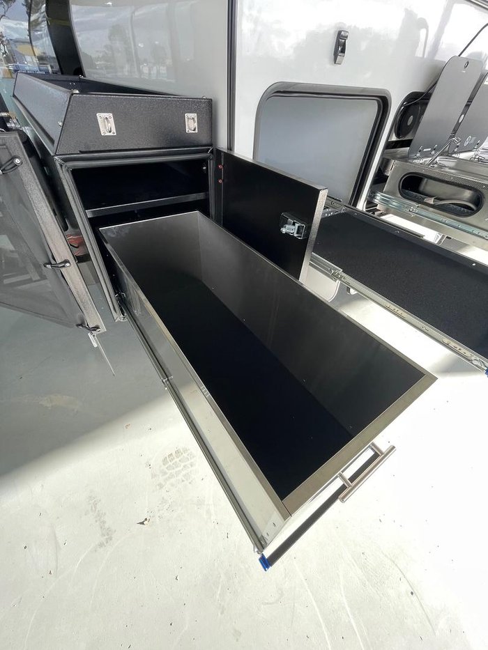 2025 Cub H14 Single Beds (Available For Immediate Delivery)