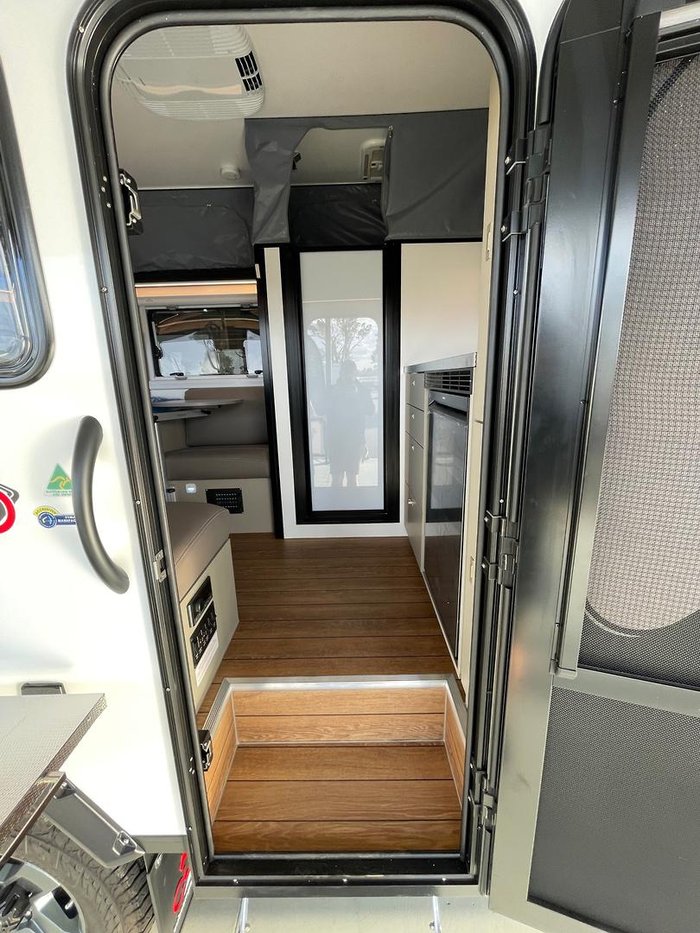 2025 Cub H14 Single Beds (Available For Immediate Delivery)