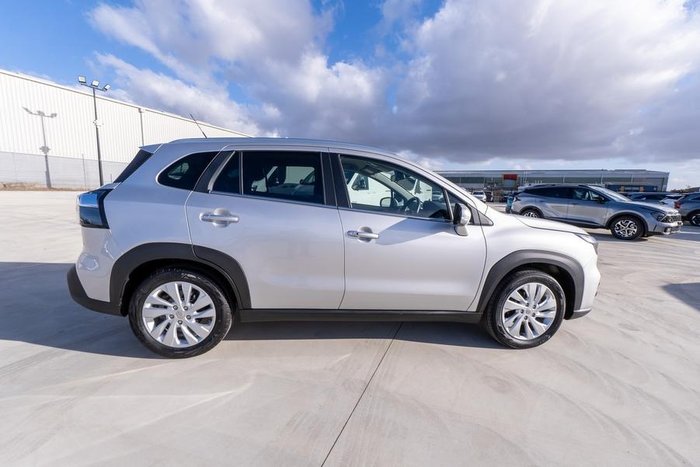 2023 Suzuki S-Cross GL+