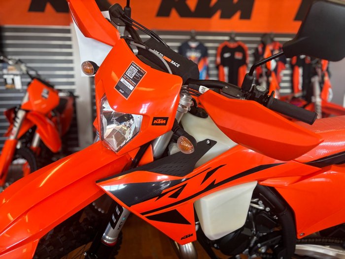 2025 Ktm 150 EXC Orange