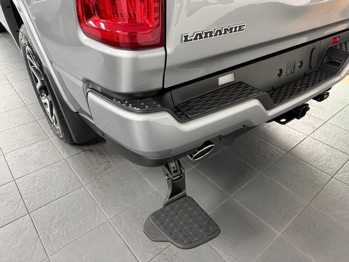 2025 RAM 1500 Laramie Sport Hurricane SO RamBox