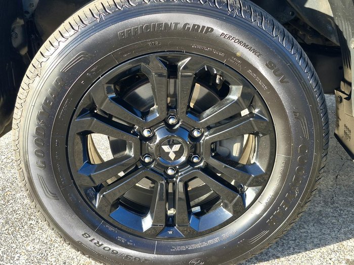 2021 Mitsubishi Triton GLX-R MR MY22 4X4 Dual Range Black Mica