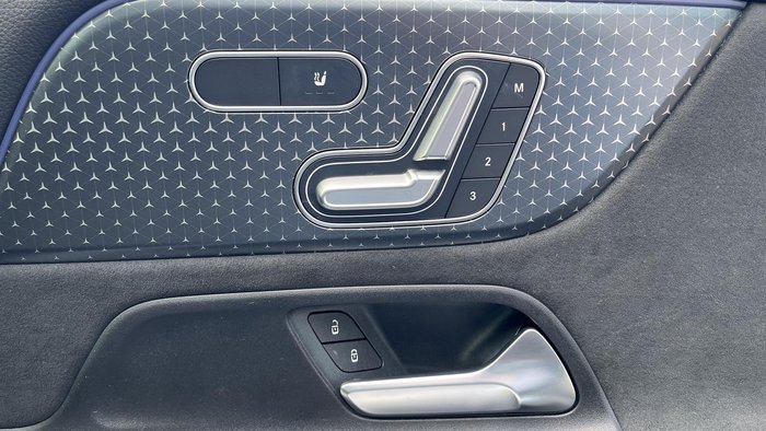 2024 Mercedes-Benz GLB-Class GLB200