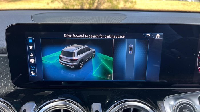 2024 Mercedes-Benz GLB-Class GLB200