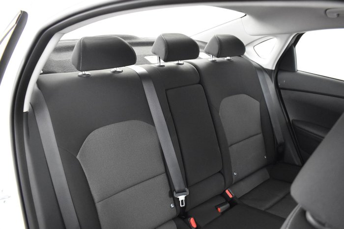 2024 Kia Cerato S