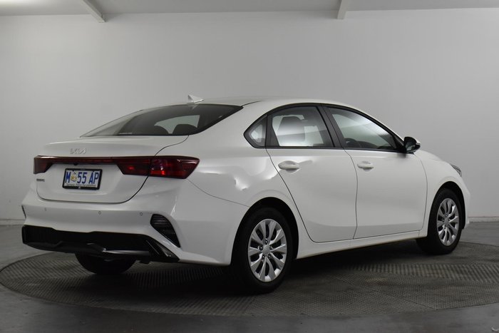 2024 Kia Cerato S