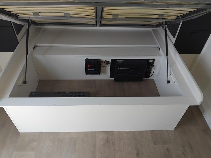 2025 Traveller Destination Cruise 17Ft Couples Semi Off-Road Full Composite